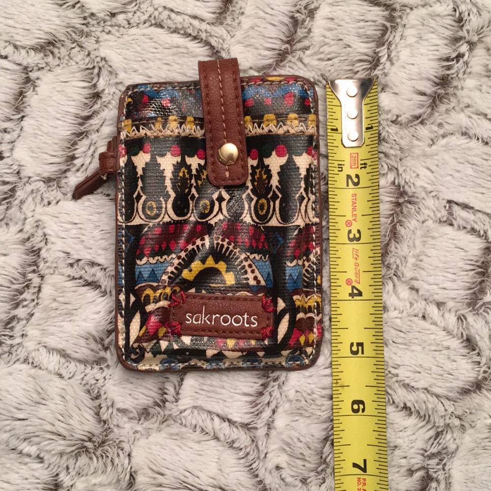 Aztec Wristlet - Picture 3 of 4